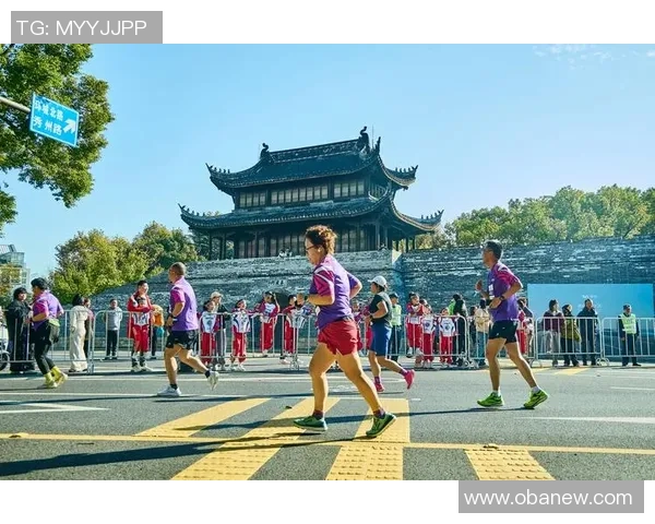 老挝男足球星成长之路与国家队荣耀追梦历程 老挝男足球星成长之路与国家队荣耀追梦历程